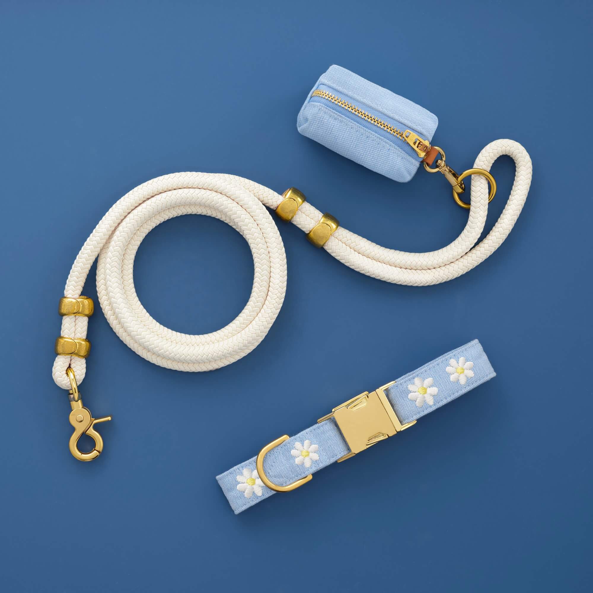 Daisy Embroidered Collar Walk Set